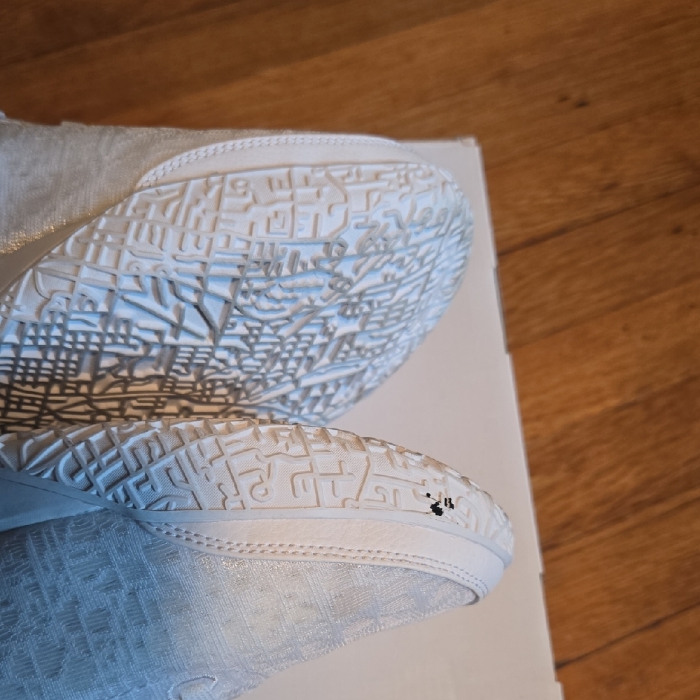 Zoom Lebron Nxxt Gen Sneakers - Picture 6 of 7